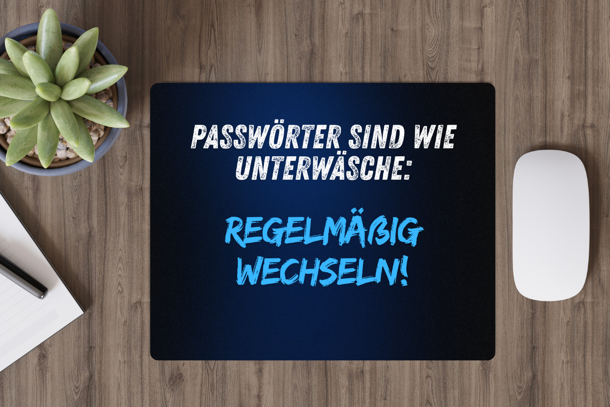 Mousepad mit Spruch | Textil-Mousepad 23x19 cm | rutschfest & farbig bedruckt | Geschenk Büro Home Office Gaming | Unterwäsche